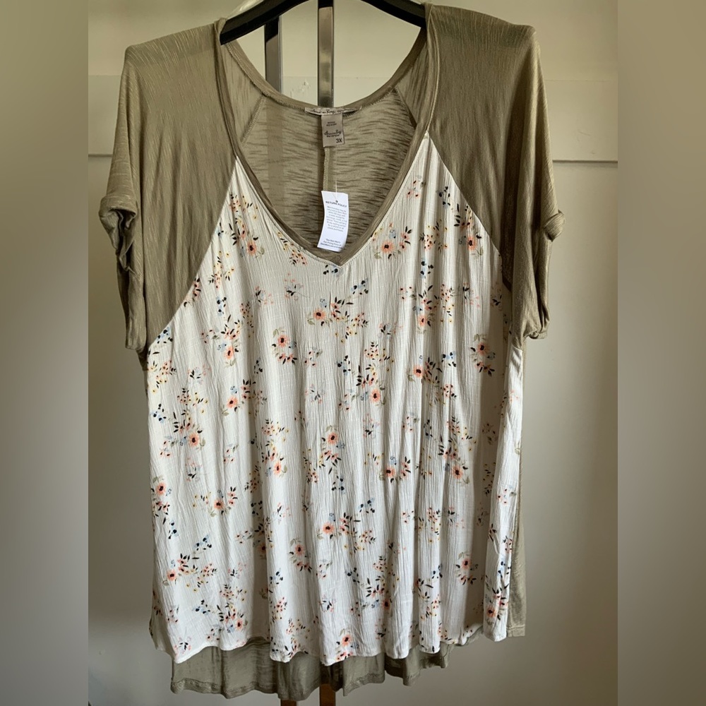 American Rag Size 3X blouse